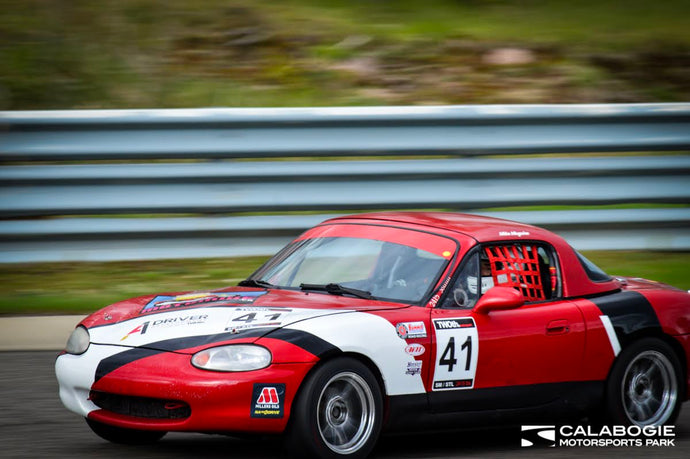 Race 2 and Another Win for the MotoMike.ca Sponsored Calabogie-Spec Miata!