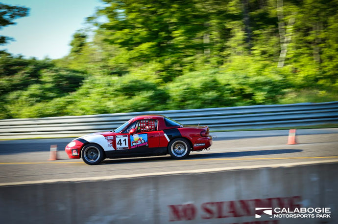 Race Six makes it Six wins in a row for the MotoMike.ca TWOth Autosport CSMC Miata!