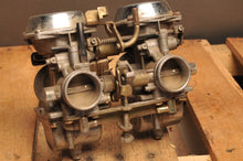 Load image into Gallery viewer, USED MOTORCYCLE CARBURETOR SET RACK CARBS - MIKUNI 15550 03X1 SUZUKI  - Salvage