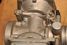 Load image into Gallery viewer, USED MOTORCYCLE CARBURETOR SET RACK CARBS - MIKUNI 15550 03X1 SUZUKI  - Salvage