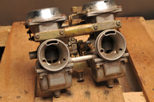 Load image into Gallery viewer, USED MOTORCYCLE CARBURETOR SET RACK CARBS - MIKUNI 15550 03X1 SUZUKI  - Salvage