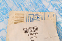 Load image into Gallery viewer, Genuine Aprilia Valve for Evap system BV +  | AP 576469