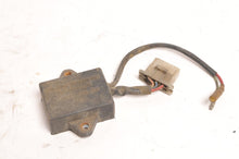 Load image into Gallery viewer, Genuine Kawasaki turn signal operating switch KZ750 KZ1300 KZ1000 |  27010-1016 - Very Good