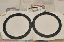 Load image into Gallery viewer, Genuine Honda Marine 06380-ZV5-000AH Bezel Kit (speedo/tach tachometer)