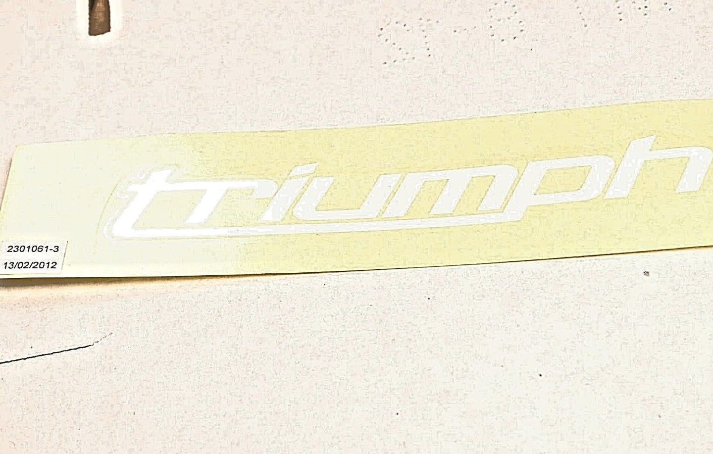 GENUINE OEM TRIUMPH T2301061 DECAL,FUEL TANK WHITE (BLACK/PURPLE/RED BIKES) 675 - Like New