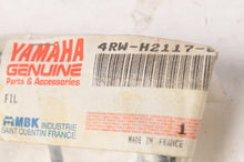 Load image into Gallery viewer, Genuine Yamaha 4RW-H2117-00-00 Wiring Wire Lead for Left Handle Switch - Zuma II