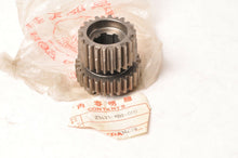 Load image into Gallery viewer, Genuine Honda 23431-MB9-000 Gear, Mainshaft 2nd 3rd (24t,28t) GL1200 Gold Wing