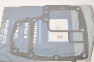 Mercury MerCruiser Quicksilver Gasket, Spacer Plate Force Chrysler | 27-819381  - Like New