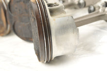 Load image into Gallery viewer, Yamaha YZF-R6 OEM Pistons and Rods SET 01-02 2001-2002 | 5MT-11631-00 - Very Good