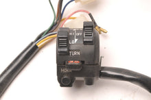 Load image into Gallery viewer, Vintage Yamaha Switch LH Lighting Signal Horn - SAE QB2-T - 217
