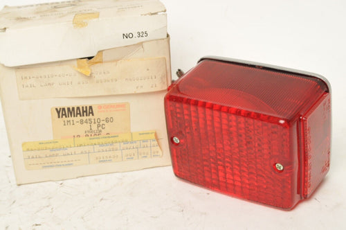 Genuine Yamaha Taillight assy YSR50 XT500 DT400 DT175 ++   |  1M1-84510-60