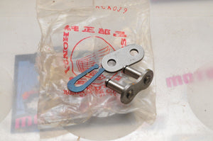 NEW NOS OEM HONDA 40531-430-003 520 CHAIN MASTER CLIP LINK JOINT (958-003) - Like New