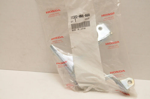 NEW NOS OEM HONDA 11322-HN8-A60 STAY, L RR ENGINE SIDE COVER TRX650 TRX680 - Like New