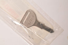 Load image into Gallery viewer, Genuine Yamaha Key Blank M/S 812 |  90890-55922-00