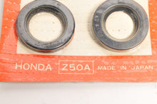 Load image into Gallery viewer, TK Engine Oil Seal Kit for Honda Z50A Z50  - 4 seals NOS