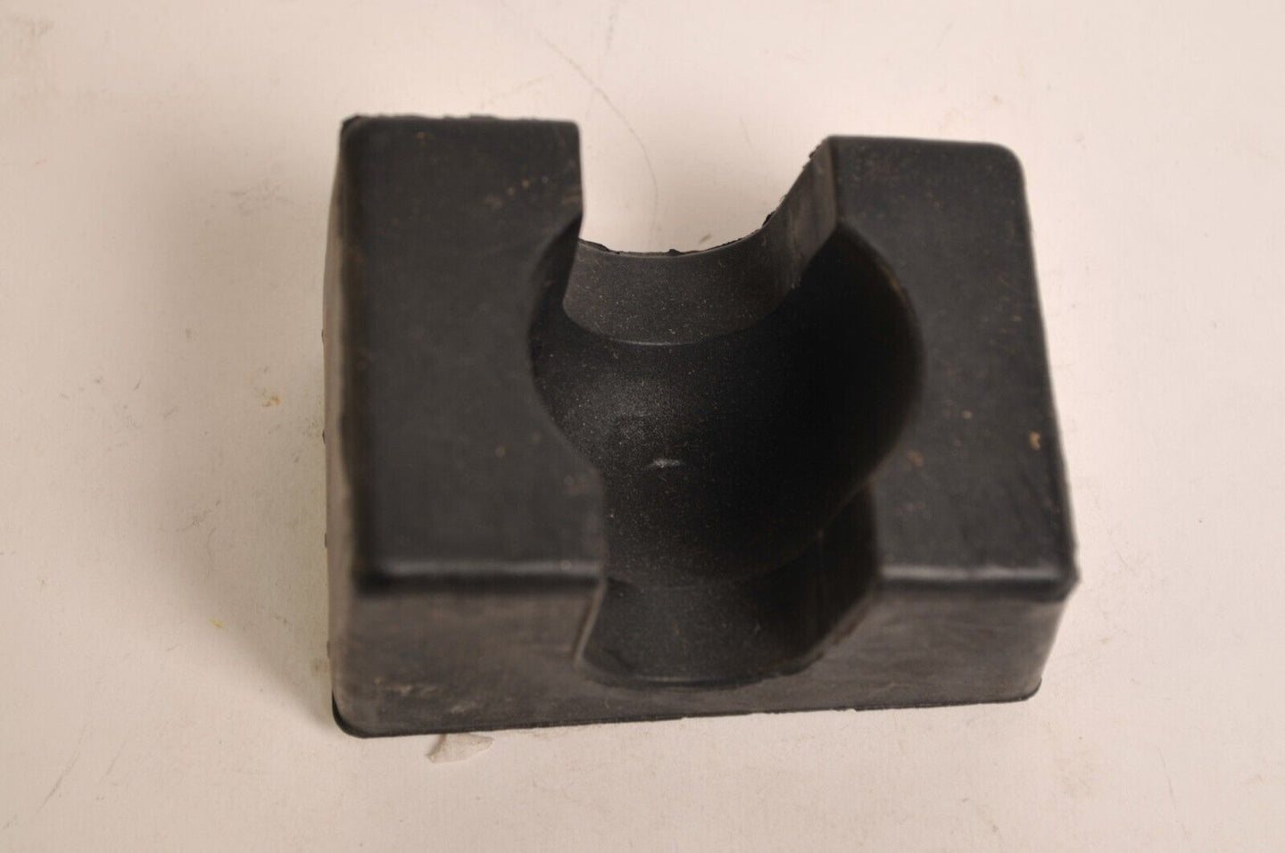 Genuine Ski-Doo Ski Stopper rubber bumper - Legend Skandic Tundra + |  505072018 - Like New