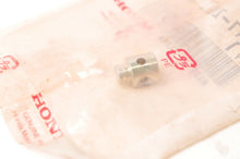 Load image into Gallery viewer, Genuine Honda 16617-ZE3-H00 Wire Holder HS HSS 928 1332 snow blower