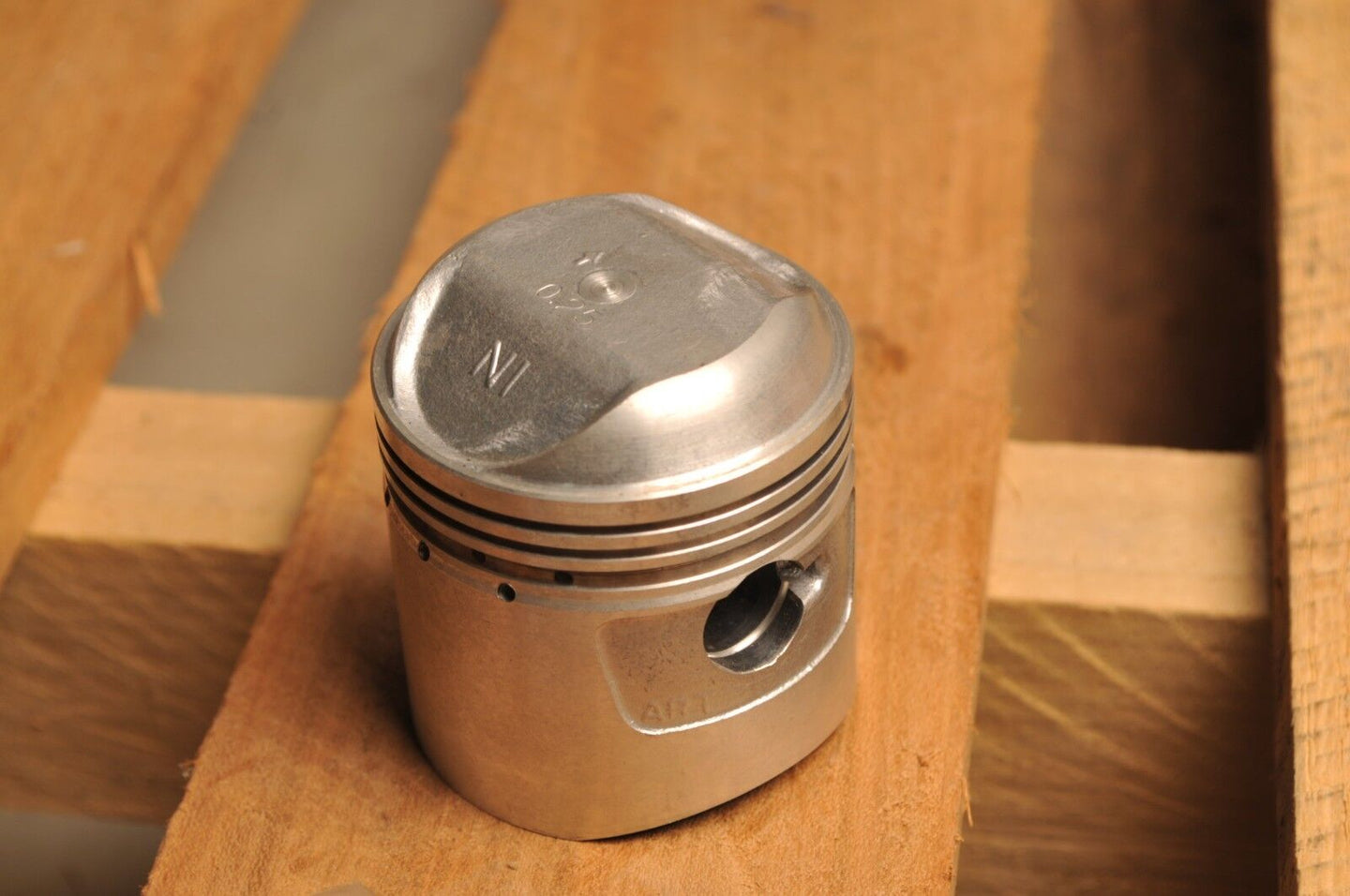 NOS OEM HONDA 'ART' PISTON  +0.25 OVERSIZE CODE 72653  - Like New