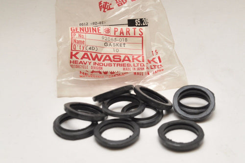 NEW OEM KAWASAKI OIL TANK CAP GASKET 92065-018 1970-1976 KV100 F6 F7 G4TR ++ 10! - Like New