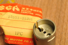 Load image into Gallery viewer, NOS OEM SUZUKI 13551-25211 THROTTLE VALVE, TS90 TS90J 1972 - Like New