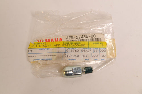 Genuine Yamaha Bolt,Feeler footrest for YZF750 1994-98 | 4FM-27435-00-00