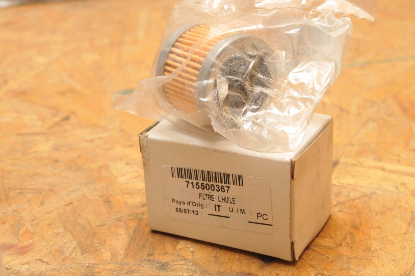 NEW OEM Can Am oil filter ONE 715500367 Rally 200 Spyder GS RS RT (420256452) - Like New