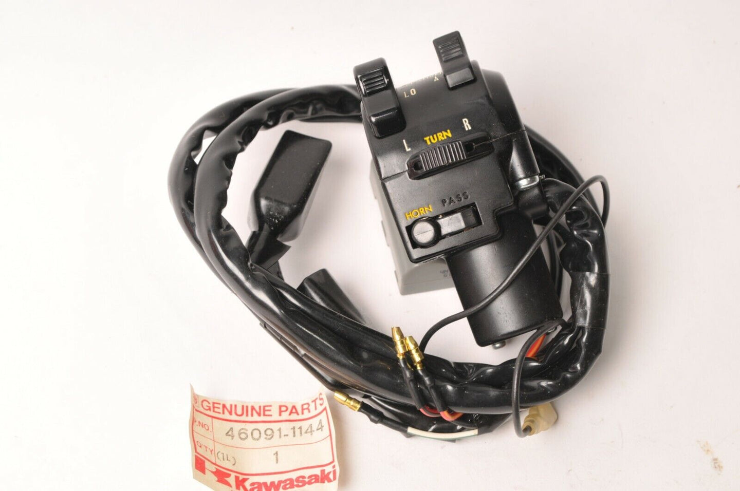Genuine Kawasaki 46091-1144 Switch Assembly LH Left Light lighting KZ440 1980-83 - Like New