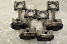 Load image into Gallery viewer, Yamaha YZF-R6 OEM Pistons and Rods SET 01-02 2001-2002 | 5MT-11631-00 - Very Good
