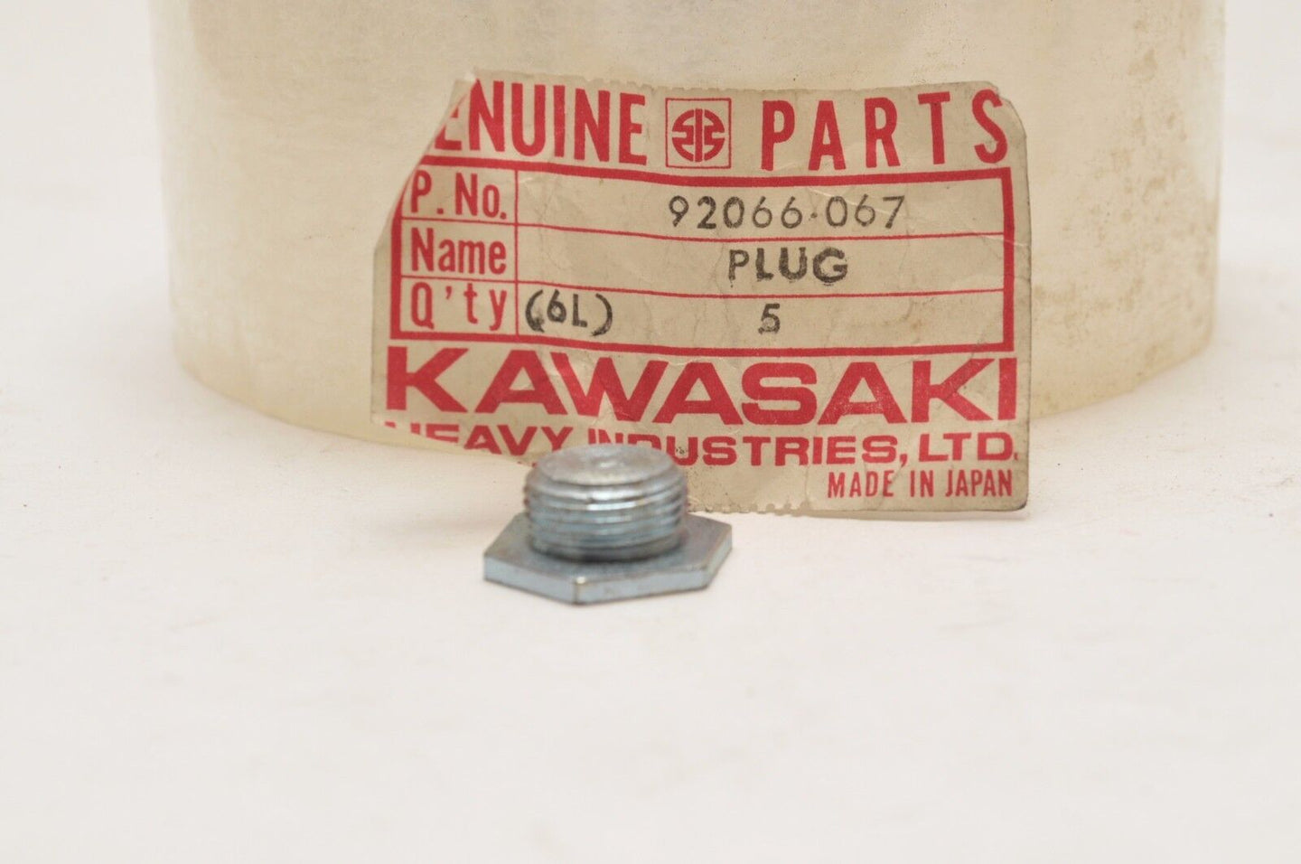 NEW OEM KAWASAKI OIL CRANKCASE BOLT PLUG (UPPER) 92066-067 1974-1978 KZ400 - Like New