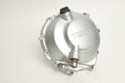 Yamaha YZF-R6 OEM Clutch Cover 99-02  | 5EB-15421-01 - Very Good