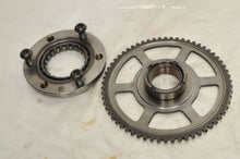 Load image into Gallery viewer, Yamaha YZF-R6 OEM Starter One-Way Clutch and Gear set  2001 01  | 5BP-15590-00 - Very Good