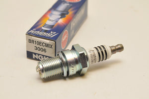 NGK Iridium Sparkplug BR10ECMIX 3006 KTM 105 SX 2004 2006 85 SX 2003-2006