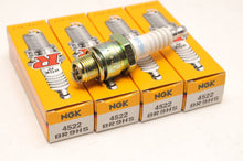 Load image into Gallery viewer, (4) NGK BR9HS 4522 Spark Plug Plugs Bougies - Lot of Four / Lot de Quatre