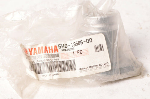 Genuine Yamaha 5H0-13586-00 Joint,Carburetor carb intake - SR185 1981-1982 81-82