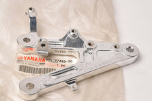 Load image into Gallery viewer, Genuine Yamaha 5SL-27443-00-00 Bracket,Footrest Foot Peg Right Front R6 Driver