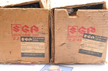Load image into Gallery viewer, NOS OEM SUZUKI CYLINDER JUG PAIR LH RH LEFT/RIGHT 11210-97200 11220-97200  - Like New