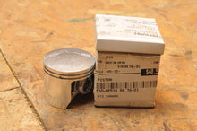 Load image into Gallery viewer, NEW NOS MTI PISTON - (HUSQVARNA?) 516 99 78-01 / 72880 WITH RINGS - Like New