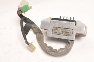 Honda Fuse Box Top Clamp Holder for VT500 CX650 1983 +  |  53131-MF5-750 - Very Good