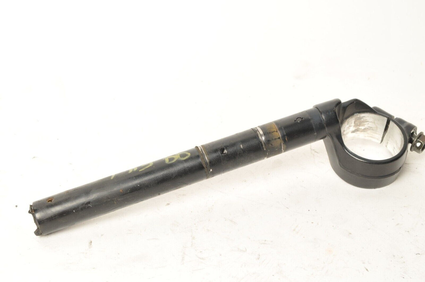 Genuine Honda CBR600F4 Left Handlebar clip on 1999-2000  |  53150-MBW-000 - Very Good