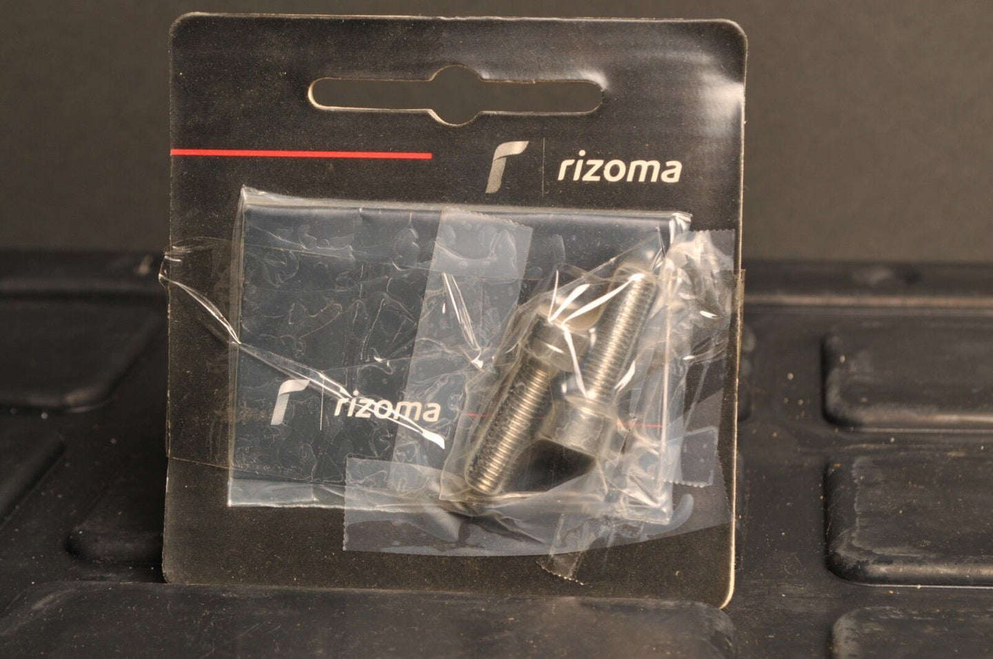 RIZOMA BS802H MIRROR ADAPTER FOR MOUNTING SENSO MIRROR - DUCATI MONSTER DIAVEL++ - Like New