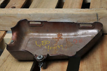 Load image into Gallery viewer, GENUINE YAMAHA SIDE COVER RIGHT XS650 1978 BURGUNDY W/LATCH - Very Good