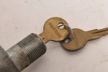 Load image into Gallery viewer, Hudson Lock key ignition switch 2-wire as shown HL325 keys | #1 - Very Good