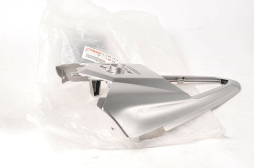 Genuine Yamaha 13S-2162R-00-P4 Fender,Rear Under - YZF-R6 2008 08 Fender Silver