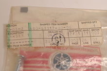 Load image into Gallery viewer, Genuine Yamaha Bolt,Flasher XJ750 XV920 ++  | 4G0-83317-00-00
