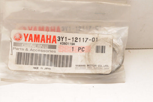 NEW NOS OEM YAMAHA VALVE SPRING RETAINER  3Y1-12117-01 - Like New