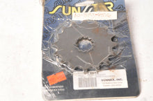 Load image into Gallery viewer, Sunstar Front Sprocket 16t 520 Countershaft Yamaha YZ426 RT1 DT3   | 32516 - Like New