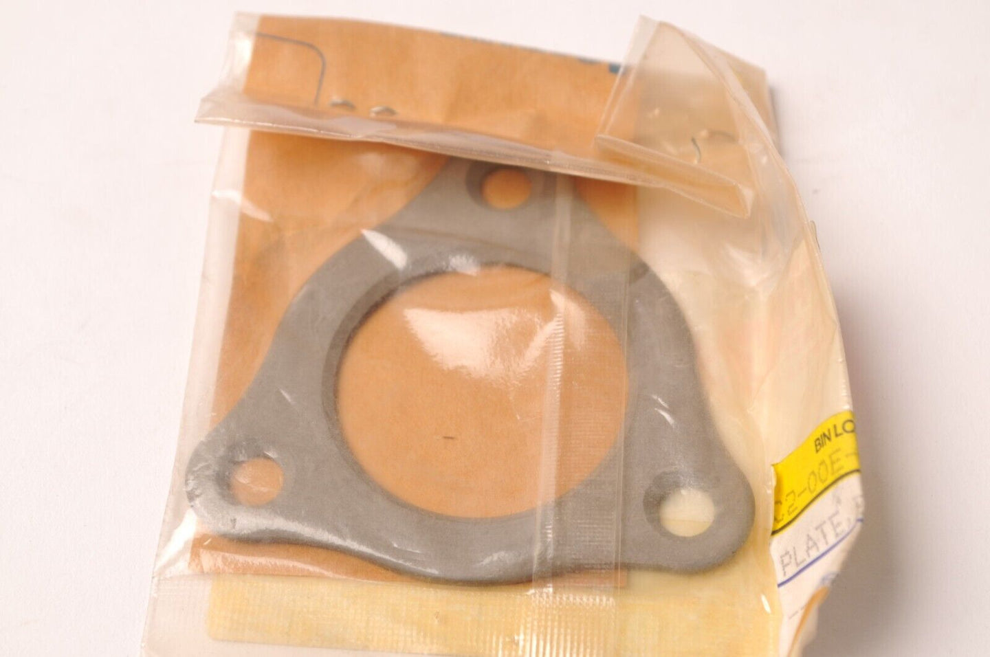 Genuine Yamaha Bearing Cover Plate YFM YTM Tri-Moto-4 ++   |  21V-15381-00