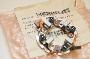 OEM Honda 31206-MM5-008 BRUSH HOLDER SET VF500 FT500 CX650 VFR700 ATC125 ZTC250+ - Like New