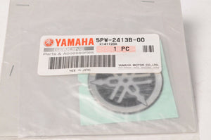 New NOS Genuine Yamaha 5PW-2413B-00 Decal Emblem Logo YZF R1 Apex RS Venture ++