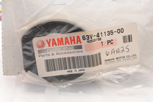 NEW NOS OEM YAMAHA 63V-41135-00  GASKET,EXHAUST MANIFOLD 9.9 15 HP OUTBOARD - Like New